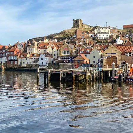 Benchmark Tatil Evi *